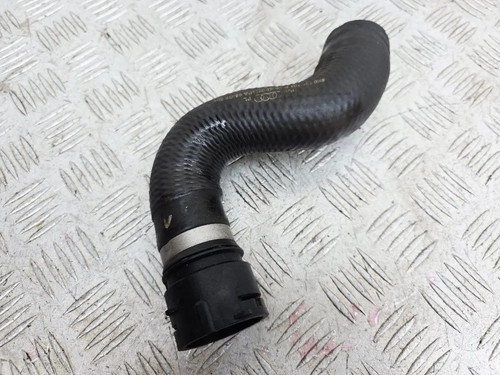 AUDI A4 8K2, B8 Schlauch Kühlung 8K0121101P 2.00 Diesel 2009 34273713