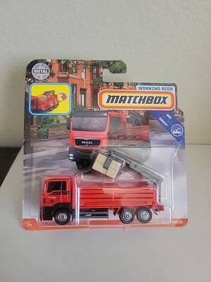  2018 Matchbox Working Rigs  MAN TGS Flatbed Cargo Hauler Red BENT CORNERS 