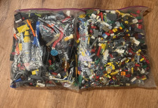 10 Pounds of Lego Bricks WITH MINIFIGURE PIECES - READ DESCRIPTION