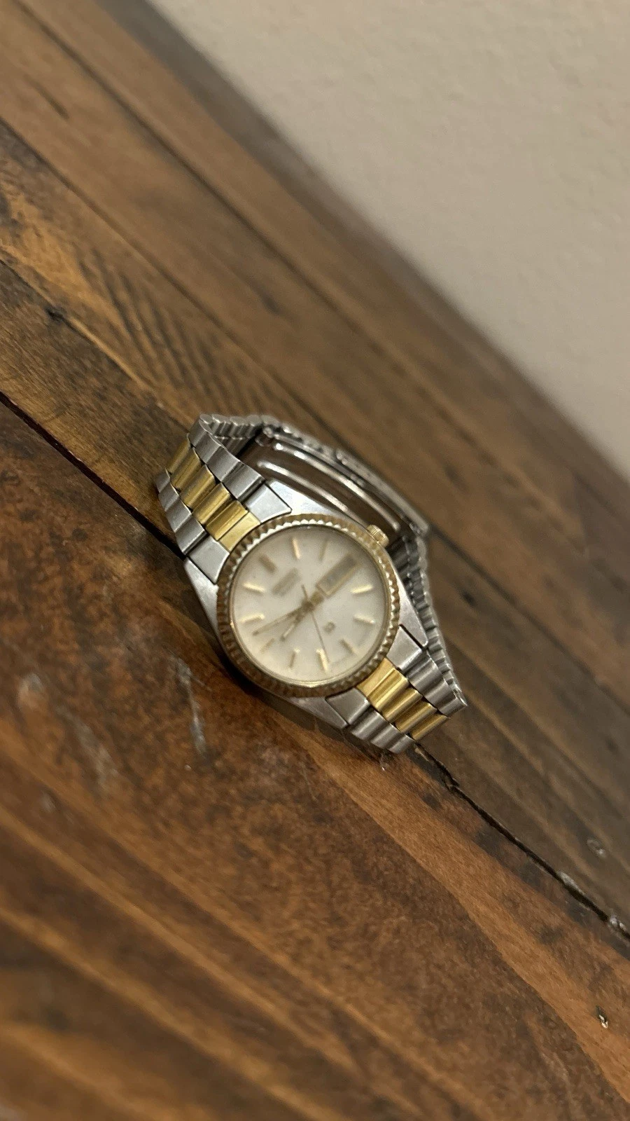 Seiko SQ Ladies 2 Tone Watch DAY, DATE, Silver Dial,  2a23-0039 #4.20