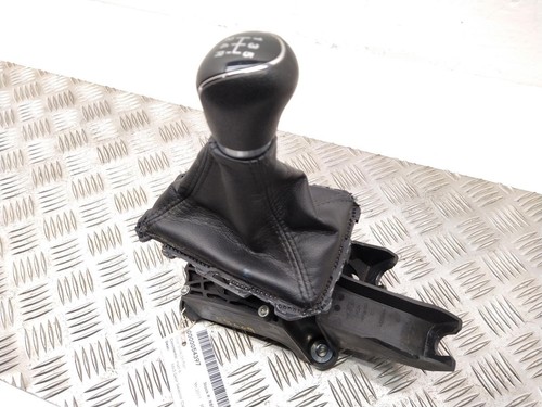 Ford Focus Mk3 Schaltung Schaltgetriebe 1.6 Benzin 2011 - Bild 6 von 8