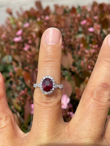 AAA 5.00 Ct Oval Cut Natural Ruby Diamond Engagement Ring 14K White Gold Solid - Picture 4 of 5