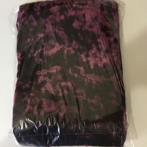 Mainstays faux velvet standard size pillow shams purple / burgundy - 第 2/6 張圖片