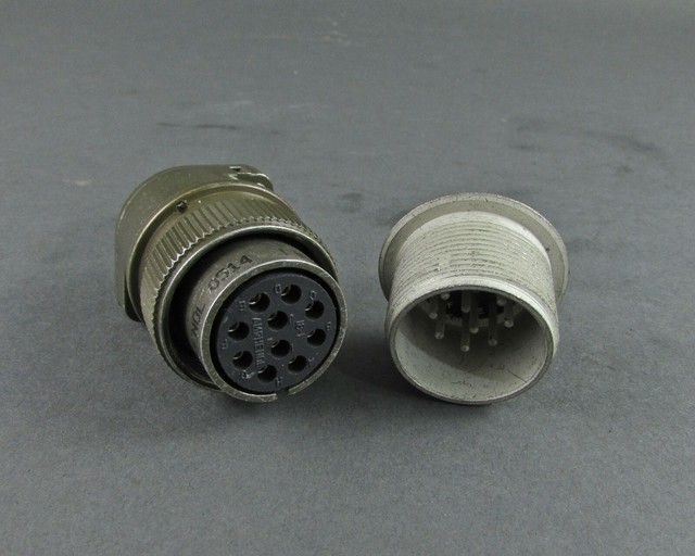 Mated Connectors 10 Solder 16 Hermetic Receptacle & St. Plug