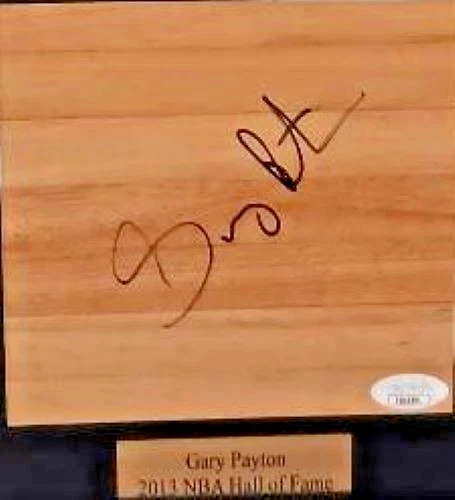 GARY PAYTON CUSTOM FRAME 11X20 PICTURE/AUTO FLOORBOARD JSA CERTIFIED CD16391 - Image 2 of 4