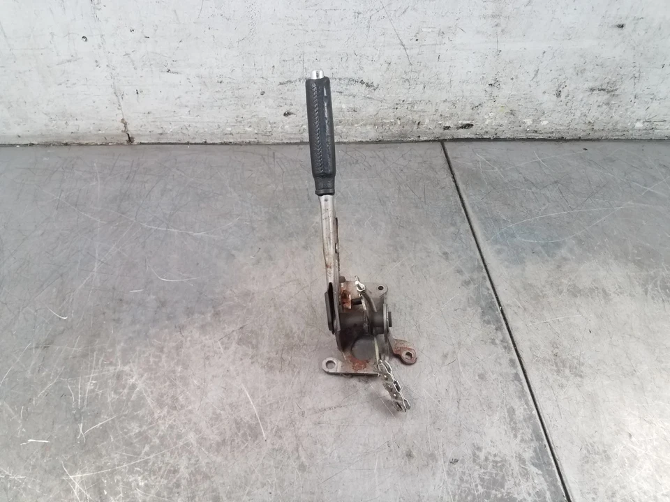 Subaru WRX STi 2005 manija de freno de estacionamiento #6693 S4 Foto 3 de 4