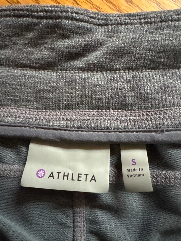 Pantalones Cortos ATHLETA Terry Techie Pull On Pantalones Cortos para Sudar Bolsillos Cordón Pequeños (grises) Foto 4 de 4