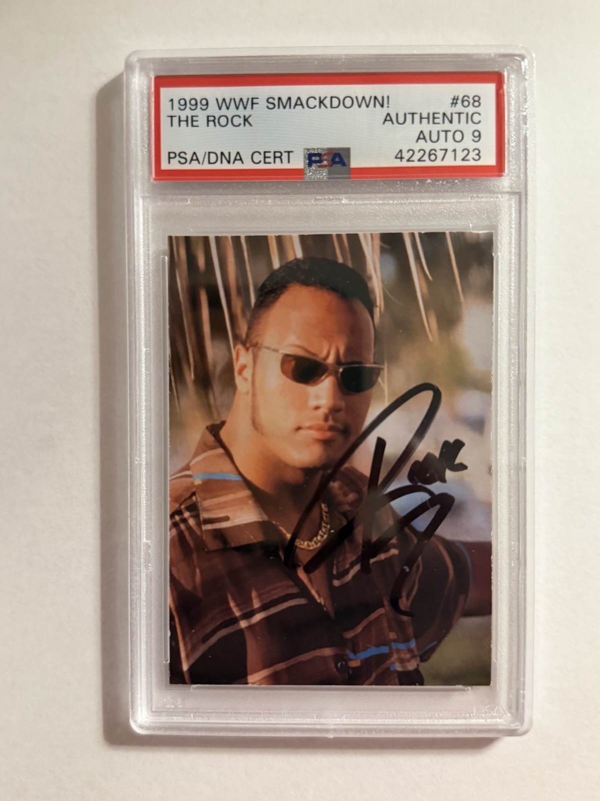 Dwayne “The Rock” Johnson 1999 Smackdown #68 Autograph PSA  9 Authentic