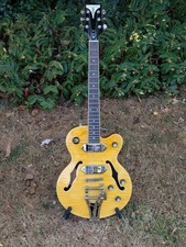 Epiphone Wildkat semi-hollow electric guitar w/hard case - Bigsby, P90s, Yellow