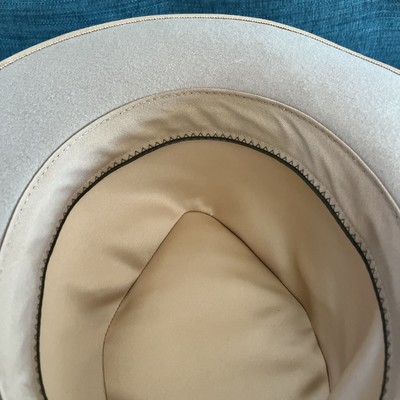 OLIVE & PIQUE Women display picture 1