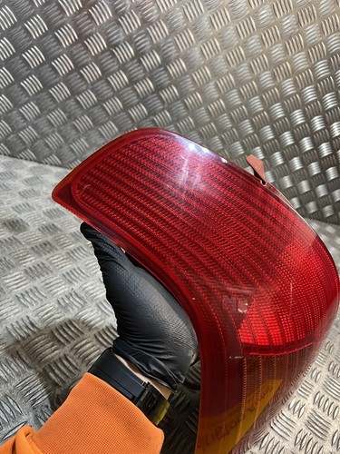 2005-09 Suzuki Swift MK2 PRE FACELIFT Nearside Passenger Rear Light - Picture 6 of 14