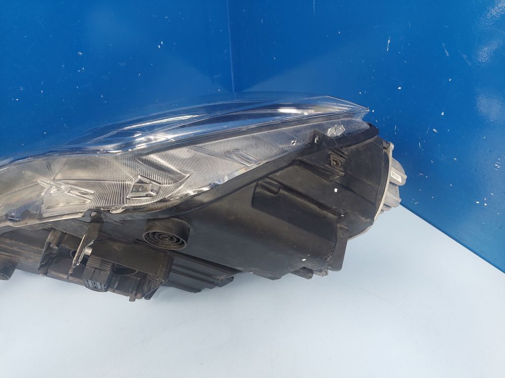 Seat Ateca 2020 Left front headlight headlamp 576941007B AXP39043 
