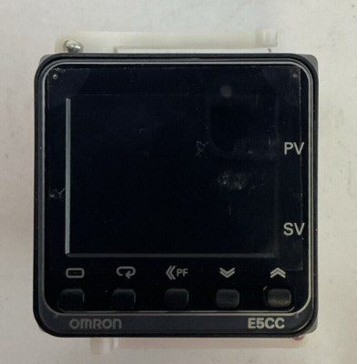 OMRON E5CC-QX2ASM-800 DIGITAL TEMPERATURE CONTROLLER VER 1.1