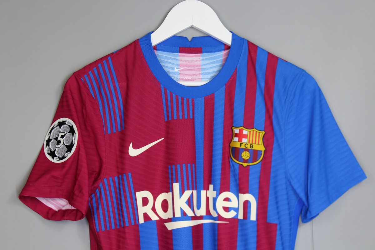 FC Barcelona Sergio バルセロナ　ユニフォーム　kit FC Barcelona Sergio バルセロナ ユニフォーム kit Amazon.co.jp: AHCY