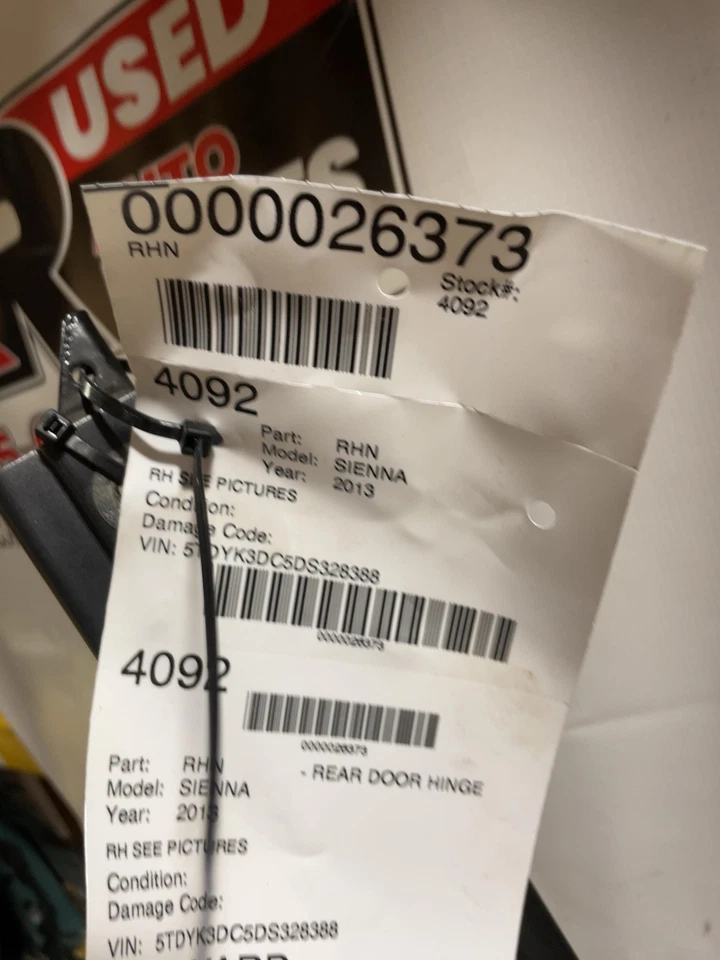 ✅ Toyota Sienna 2013 bisagra puerta trasera derecha derecha PN:68303-08040 OEM Foto 4 de 4