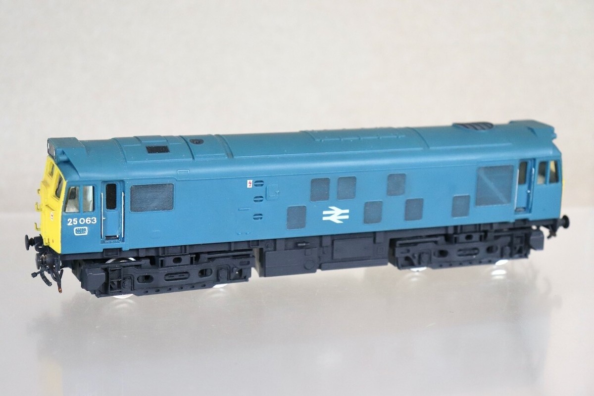 hornby パーシー Hornby R3552 Class 6800 'Grange' 4-6-0 6860 