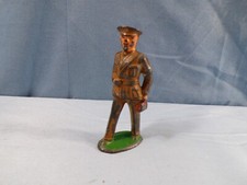 Vintage Barclay B81a Metal Toy Soldier Army Doctor in Brown INV3