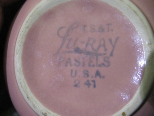 Vintage Art Deco Pastel LuRay China Creamer or Pitcher in PINK 2 3/4" - Picture 7 of 7