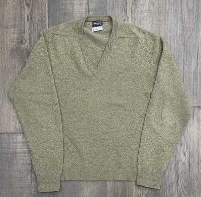Vintage Brooks Brothers 100% Lambswool Sweater V Neck Camel England Size  44