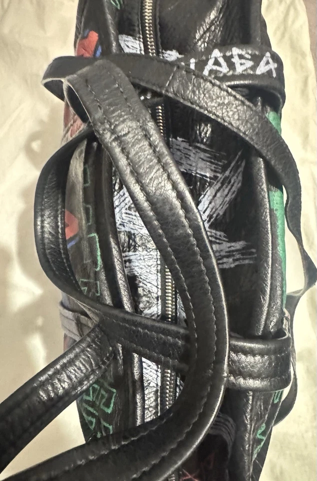 Auténtico bolso de mano Balenciaga para mujer S Bazar Shopper graffiti negro Foto 2 de 4