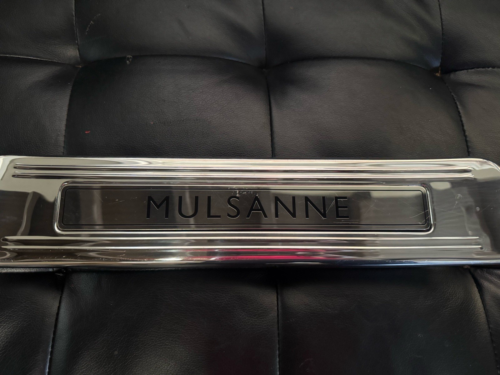 10-20 Bentley Mulsanne Right Rear Door Sill Scuff Plate 3y5863124A