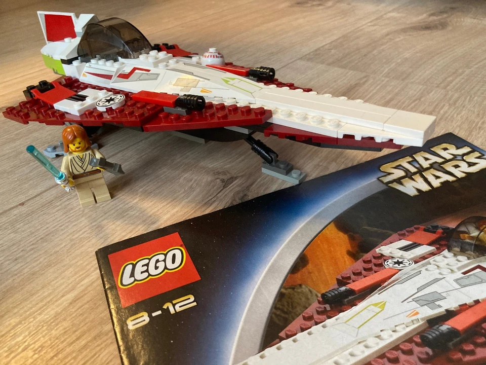 LEGO Star Wars 7143 Jedi Starfighter, photo 3 sur 5