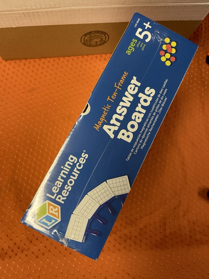 RECURSOS DE APRENDIZAJE Tableros de respuesta magnéticos de diez marcos 104 piezas rojo/amarillo 6645 Foto 3 de 4