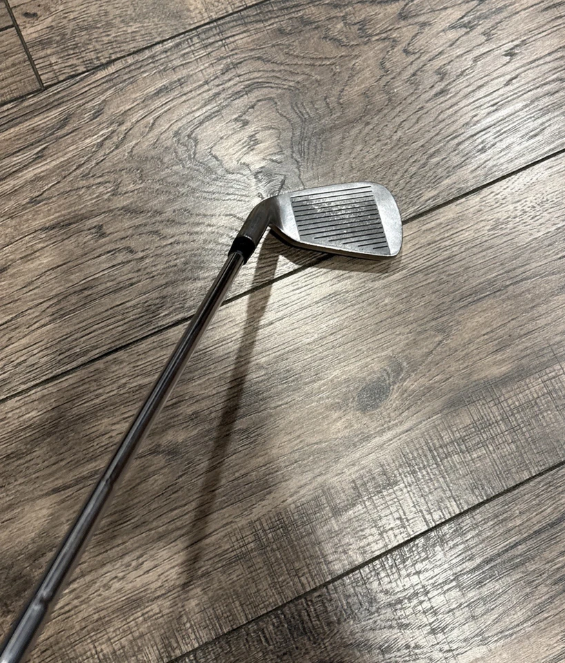 Wilson Mano Derecha Ultra Grande 432 9 Hierro Cuña Músculo Espalda Foto 2 de 4