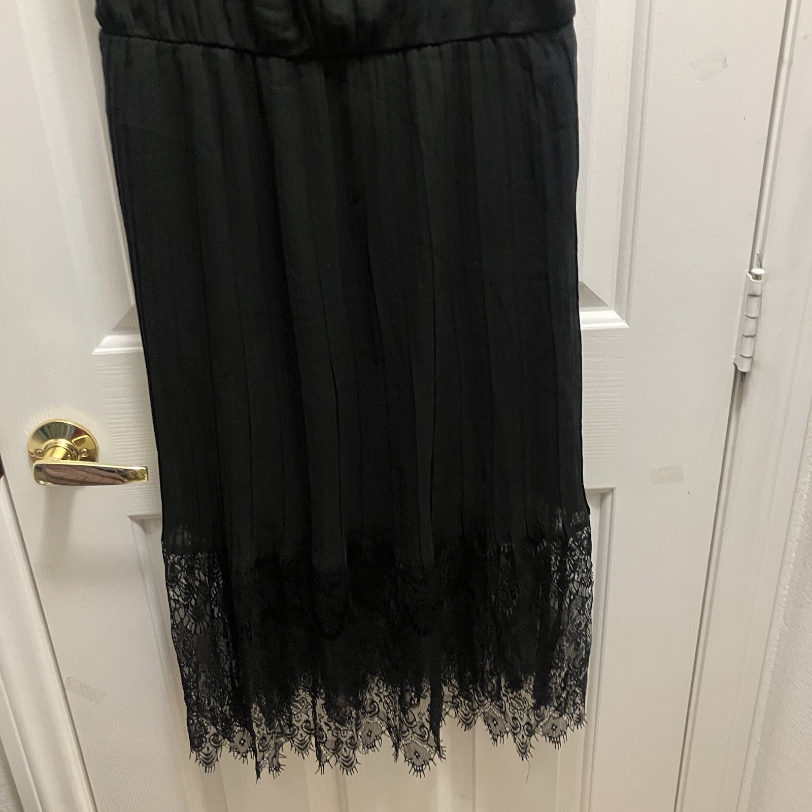 Picture 2 of 5