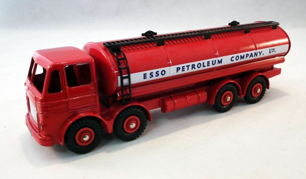【Dinky Supertoys】943 Essoタンクローリーボックス付 Dinky Toys 943 ESSO Tanker - QDT