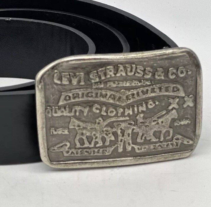 Levi Strauss & Co. ベルトバックル Levi Strauss & Co. LEVIS Two Horse Brand Limited Edition