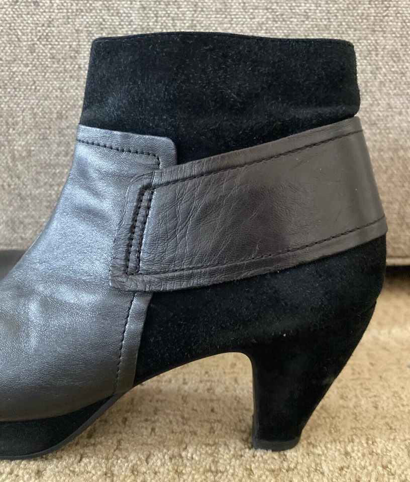 Botín SACHA London de cuero negro talla 9 plataforma tacón Foto 4 de 4