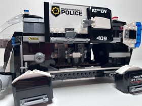 LEGO 70815 The LEGO Movie: Super Secret Police Dropship 100% Complete w/ Manuals