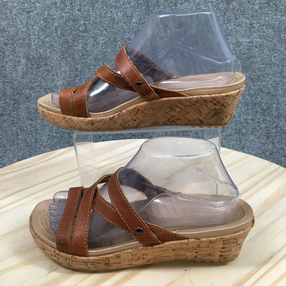 Босоножки Crocs женские 8 Leigh повседневные без шнуровки пробковые на танкетке шлепанцы коричневая кожа - Изображение 2 из 4