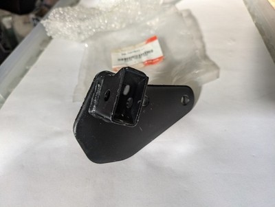 Genuine Suzuki Left Front Footrest Bracket GZ125 Marauder 05 43520-12FH0