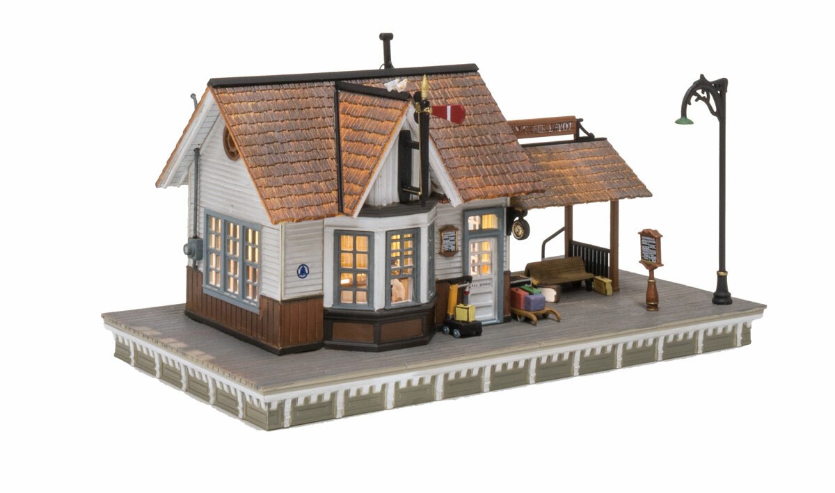 Woodland Scenics 5052 HO Scale Built & Ready The Depot w/Interior