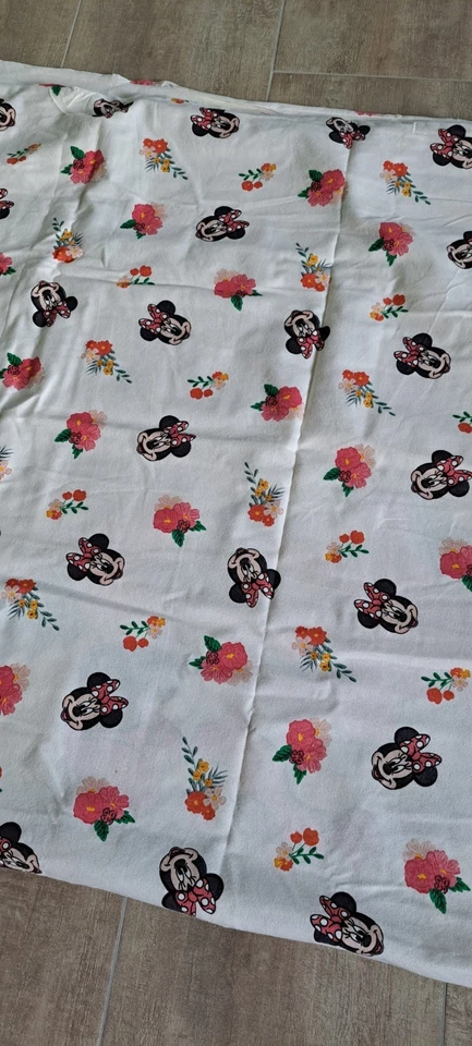 2 tlg. Minnie Mouse Bettwäsche 135x200cm 80x80cm Kissen Bettbezug Set, unbenutzt - Bild 4 von 4
