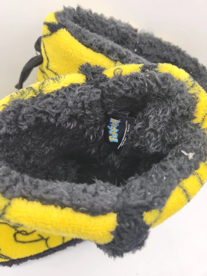 Zapatillas de bota amarillas con estampado integral Pokemon Pikachu para mujer talla 7/8 Foto 4 de 4