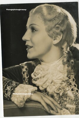 G512 Foto 1934 UFA - Star Schauspielerin Käthe von Nagy Portrait Film Kostüm 