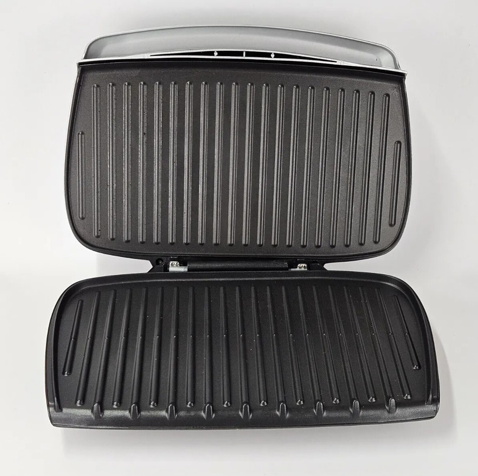 Foreman GR390FP party size 9serving electric grill panini press