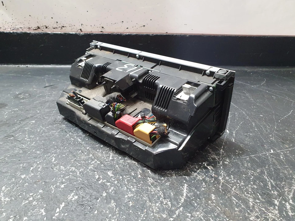 AUDI Q7 HEATER/AC CONTROLS A/C BUTTON, W/ SEAT WARMER, 09/06-08/15, 4L0820043AP - Image 3 of 4