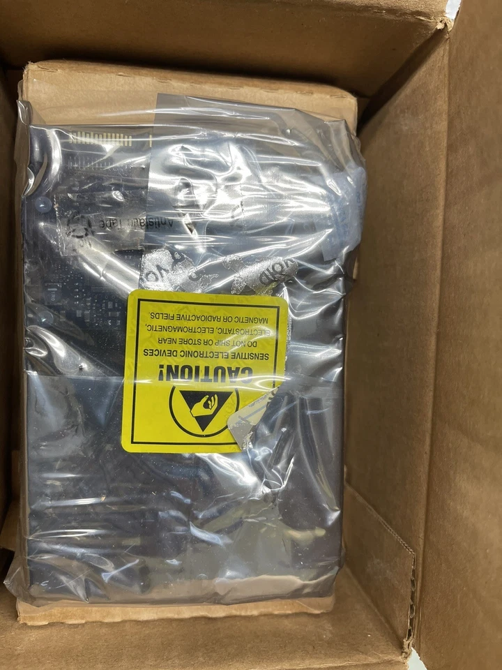 (3) Discos duros Ricoh HM3821210 Mira ahorra $$$ cargado con software Rip & Op Sys Foto 2 de 4