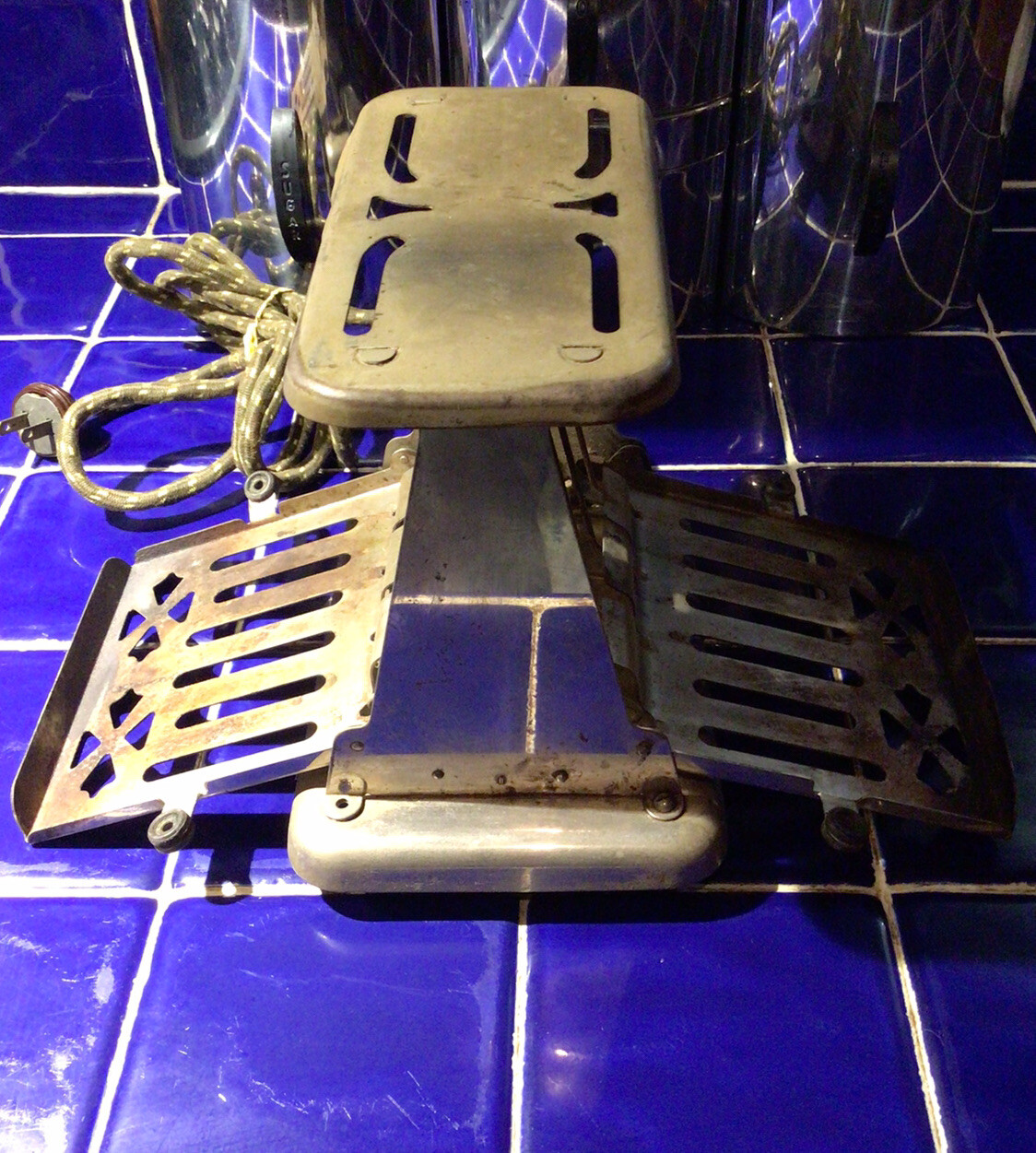 Antique 1914 Thermax Electric Toaster Drop Doors With Cord Untested eBay