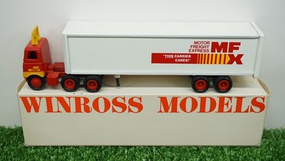 Winross Diecast 1/64 Scale Truck (MFX) Moyor Freight Express Cargo 1983