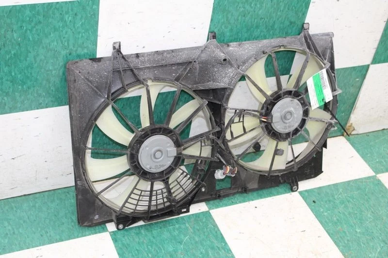Toyota Sienna 2011-2016 6 cilindros ventilador radiador motor conjunto OEM Foto 2 de 4