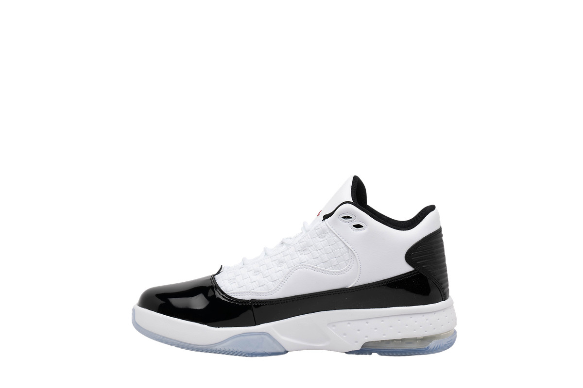 jordan max aura 2 white black gym red