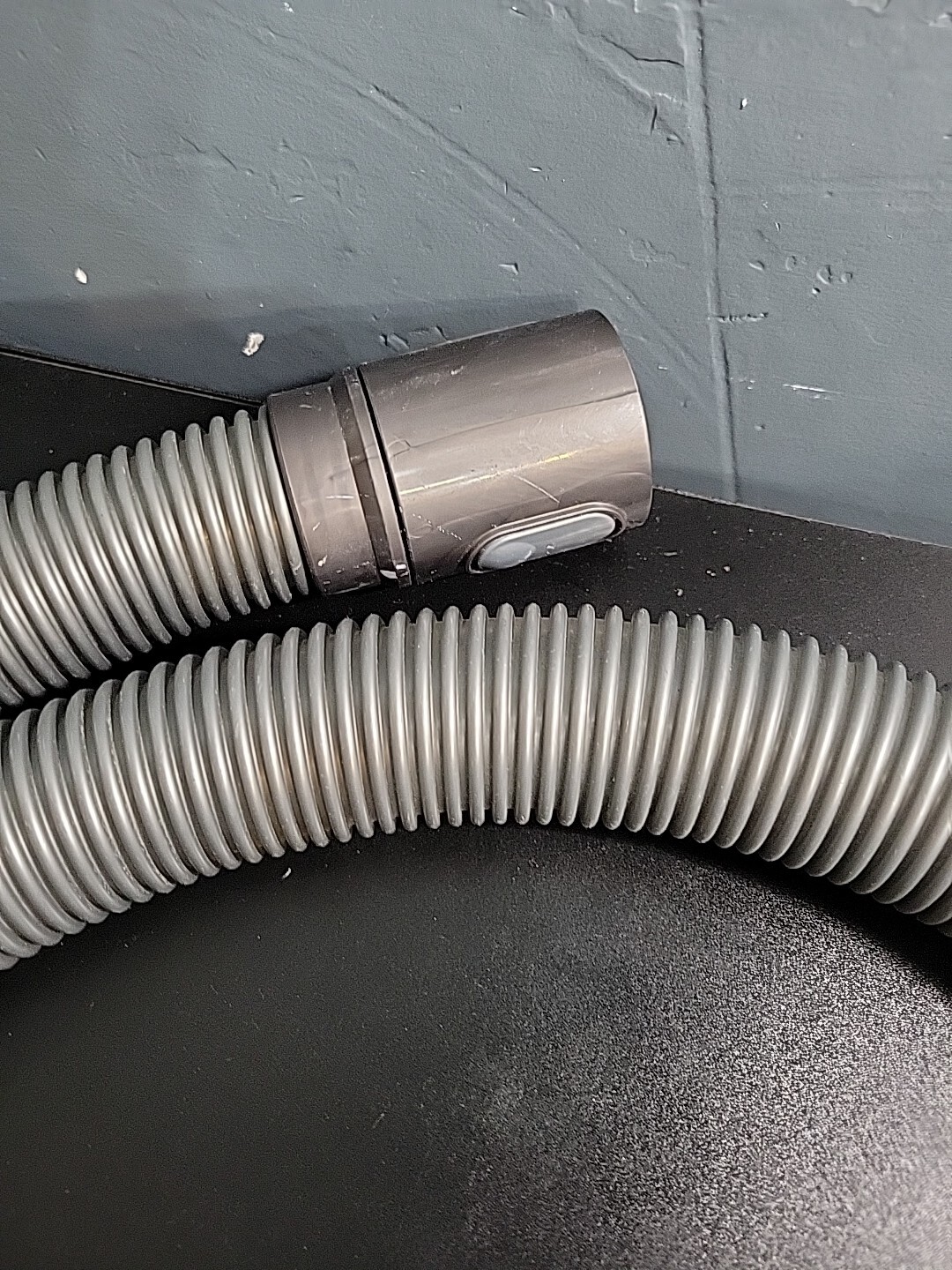 Dyson DC39 Vacuum Hose AssemblyGenuine Replacement Part INSTITUTO