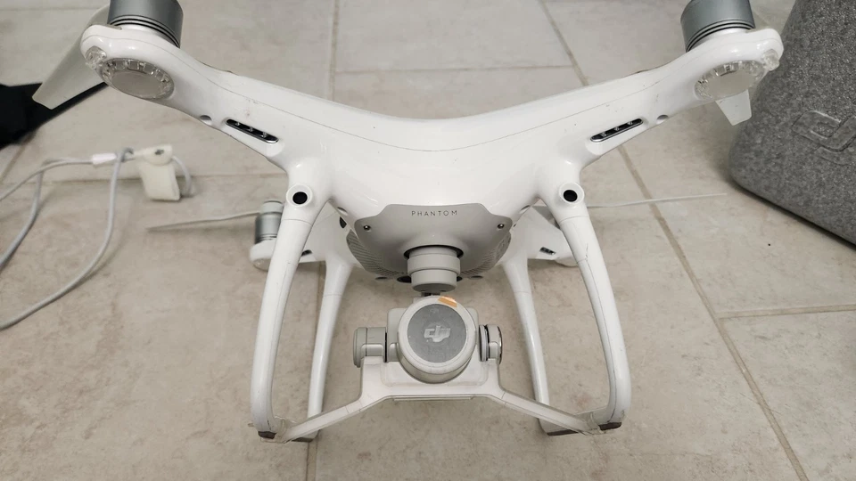DJI Phantom 4 Pro Model WM331A with lots of accessories - Check Description - Image 3 of 4
