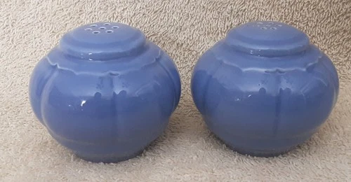 Vintage Mauve Blue 1930’s Riviera by Homer Laughlin Salt and Pepper Shakers