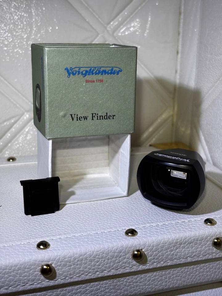 🚀🎁《TOP MINT in BOX》Voigtlander 40mm View Finder Viewfinder / Rangefinder JAPAN - Image 2 of 4